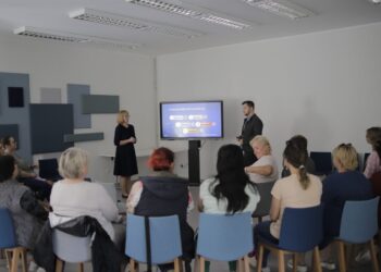 Bibliotekoje vyko pokalbis-diskusija „Marijampolės mobilioji biblioteka - rezultatai, veiklos ir lūkesčiai“