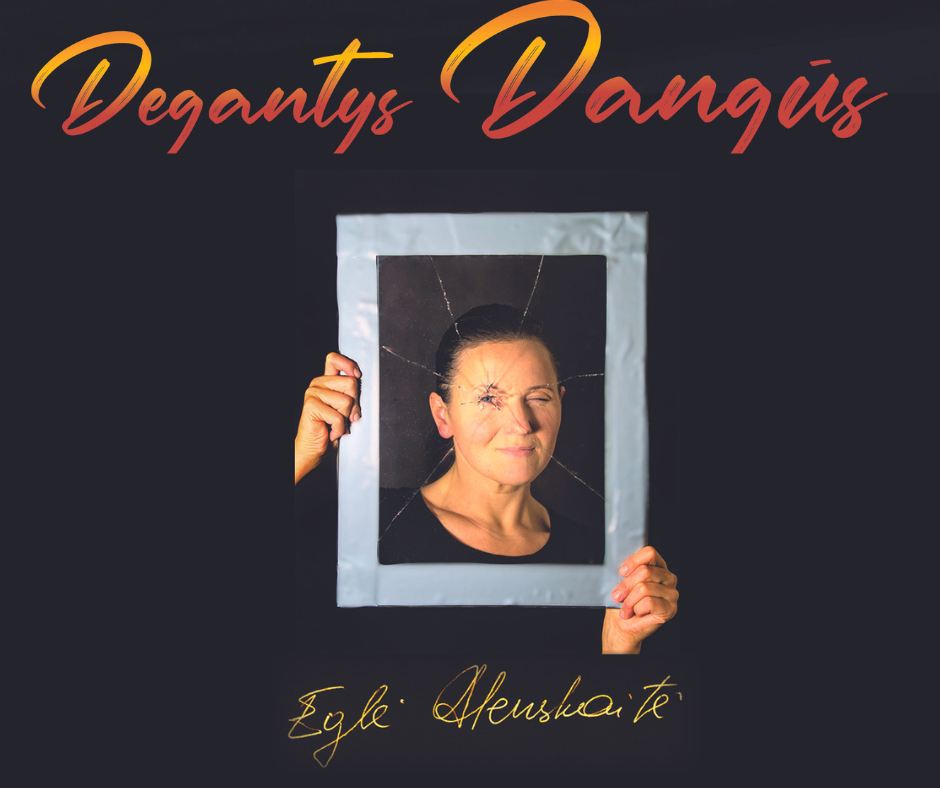 Eglė Alenskaitė. Atvirlaiškių rinkinio „Degantys dangūs“ pristatymas