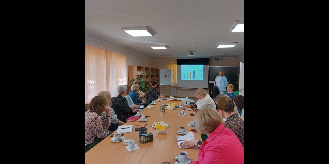 Kalvarijos savivaldybės pedagogai lankėsi Gelgaudiškio „Šaltinio“ ugdymo centre