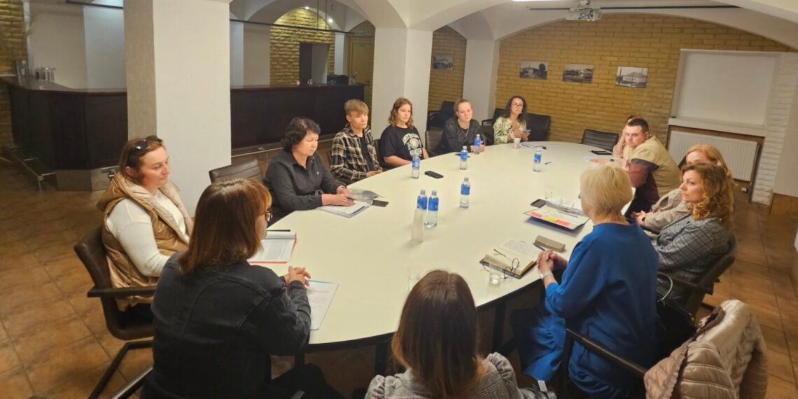 Posėdžiavo Šakių rajono savivaldybės jaunimo reikalų taryba