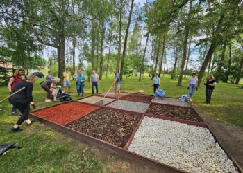 Šakiuose atnaujintas pojūčių takas