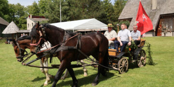 Sekmadienį Tautkaičiuose vyko jubiliejinė, keturiasdešimtoji Sekminių šventė