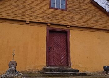 Slabadų kapinėse - koplyčia