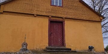 Slabadų kapinėse - koplyčia