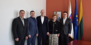 Vilkaviškyje lankėsi Ukrainos garbės konsulas Luhansko srityje Robertas Gabulas