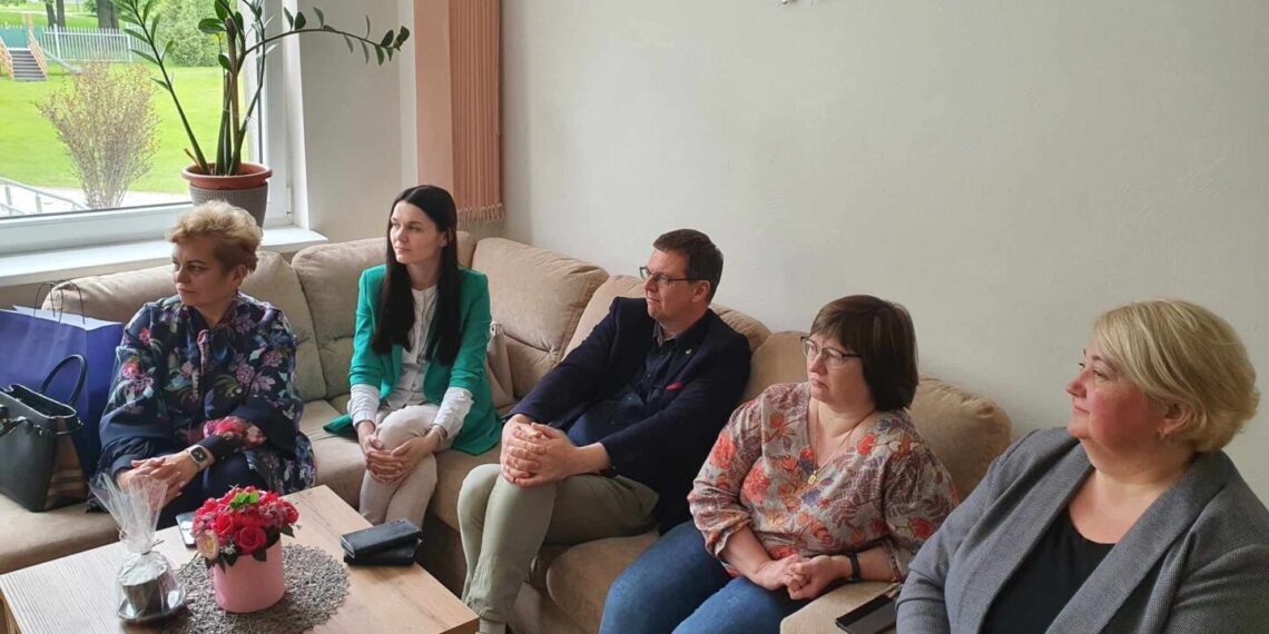 Vilkaviškyje lankėsi Lazdijų socialinių paslaugų centro komanda