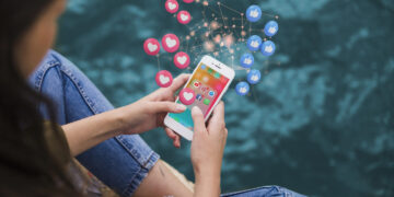 Naudojimasis socialiniais tinklais