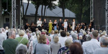 Nuskambėjo jubiliejinio Šv. Jurgio meno sezono atidarymo koncertas