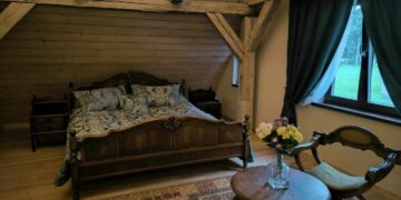 Atidarytas naujasis Gelgaudiškio dvaro viešbutis bei kavinė