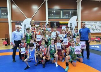Vilkaviškio imtynininkai namuose pasiekė skambių pergalių