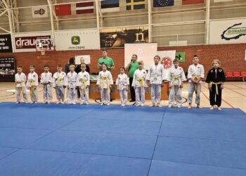 Šakių džiudžitso ir kobudo sporto klubas „Ošimas“ atšventė 30-ties metų jubiliejų