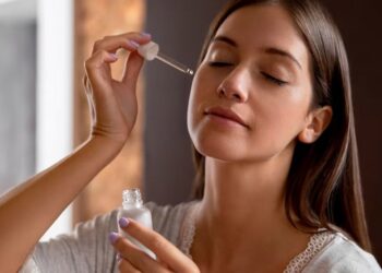 Kokios yra dažniausios klaidos naudojant veido serumus?