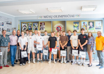 Apdovanoti Lietuvos mokyklų žaidynių nugalėtojai / Marijampolės savivaldybės administracijos nuotr.