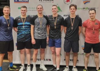 Matas Revinskas „Hummel“ badmintono lygos 6 etape iškovojo dviejų prabų medalius