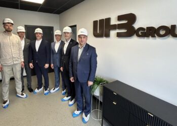Savivaldybės vadovai lankėsi UAB „UHB Service“ įmonėje