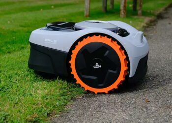 Lietuvos favoritas: „Segway Navimow i108e” – išlieka perkamiausias robotas žoliapjovė 2024 metais