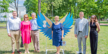 Vaikų globos renginių savaitė atidaryta švente „Pasimatuok sparnus“