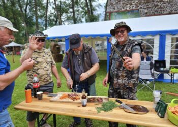Zyplių dvaro ansamblyje šurmuliavo medžioklės ir amatų festivalis