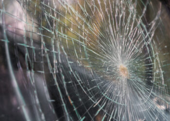 Skilęs automobilio langas