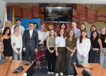 „Erasmus+“ projekto dalyviai lankėsi Vilkaviškio savivaldybėje