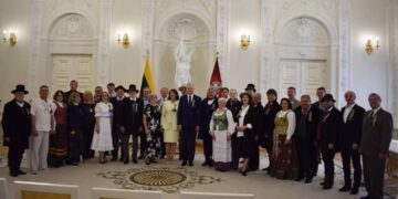 Gitanas Nausėda pakvietė Dainų šventės kūrėjus