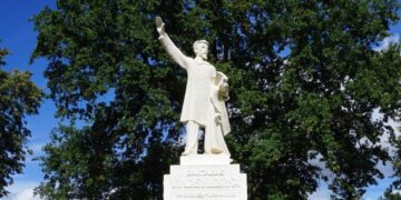 V. Kudirkos paminklas Kudirkos Naumiestyje