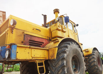 Iš buldozerio pavogta 150 litrų kuro