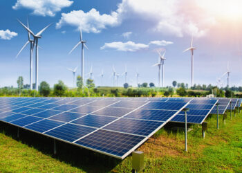 Vasarą – didžiulės elektros kainų žirklės „Nord Pool” biržoje: ko gyventojams tikėtis artimiausiais mėnesiais?