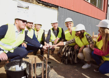 Kazlų Rūdoje pradeda kilti nauja sporto salė