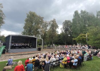 Senjorų vasaros fiestoje - muzikiniai pasirodymai