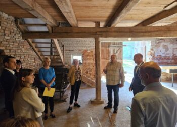 Šakiuose vyko susitikimas dėl Zanavykų muziejaus muziejinių vertybių saugyklos problemų