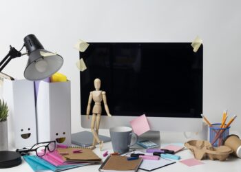 Kūrybiškos idėjos biurui – kanceliarinės prekės, kurios palengvina darbą