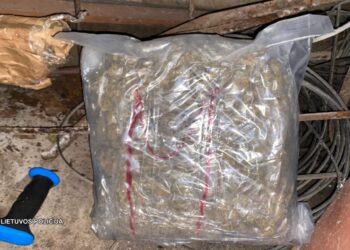 Marijampolės kriminalistai sulaikė asmenis disponavusius dideliu kiekiu kvaišalų