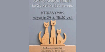 Medinių katinų statulėlių paroda