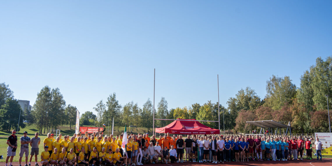 Seniūnijų sporto žaidynėse laimėjo bendrystė, gera nuotaika ir dalyvių šypsenos