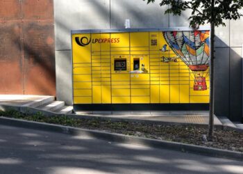 Siuntas paštomatais lietuviai siunčia milijonais