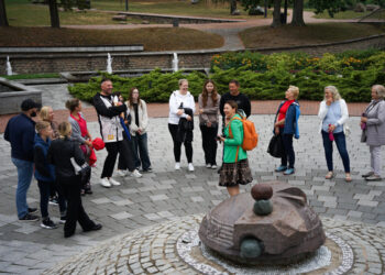 Susitikimas su namo sugrįžusiais kraštiečiais: bendruomenės ir miesto ryšiai stiprėja