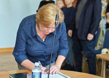 Prisiekė nauja Kazlų Rūdos savivaldybės tarybos narė