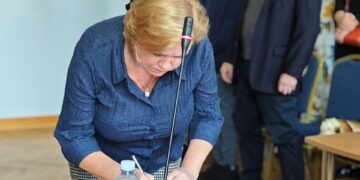 Prisiekė nauja Kazlų Rūdos savivaldybės tarybos narė