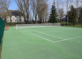 Skelbiama lauko teniso kortų sezono pabaiga