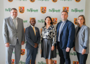 Švietimo patirties mainai - Singapūro ir Lietuvos dialogas Marijampolėje