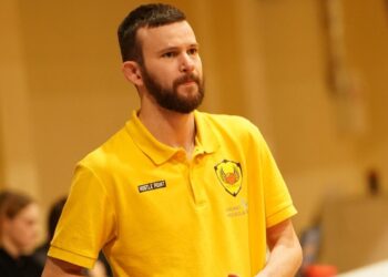 Tomas Bietkis apie Kazlų Rūdos „Ataka“-Kauno kolegija komandos pasiruošimą sezonui, sėkmingą bendradarbiavimą su sporto centru ir pirmąsias rungtynes