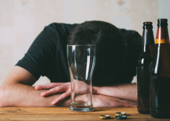 Alkoholio vartojimas - smurto priežastis