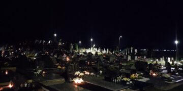 Įrengtas apšvietimas Sangrūdos ir Liubavo kapinėse