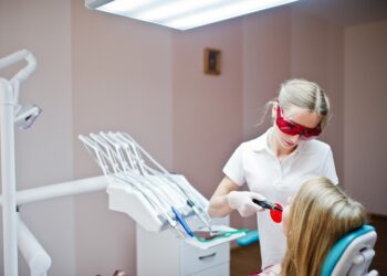 Ką reikia žinoti apie dantų plombavimą?