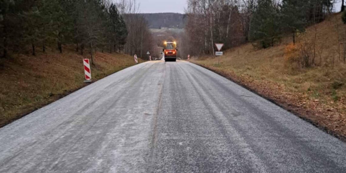 Sutvarkyta įkalnė vedanti į Jakubonių kaimą Kriūkų seniūnijoje