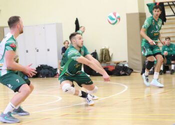 Tinklininkai čempionatą pradėjo pergale išvykoje