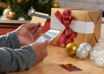 Vietoj dovanos iš banko - prarasti pinigai