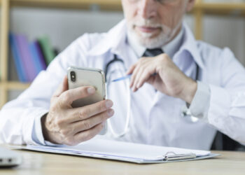 Sukurta išmanioji medicinos programėlė