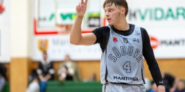 „Sūduva-Mantinga“ iškovojo pergalę namuose